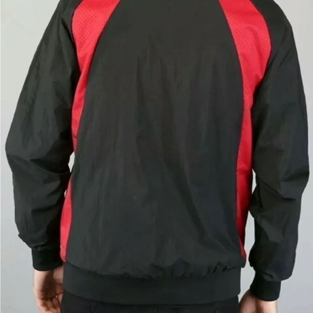 Nike 843100 016 Mens Air Jordan JSW Wings Black Red Woven Vented Jacket M NWT - Picture 3 of 4